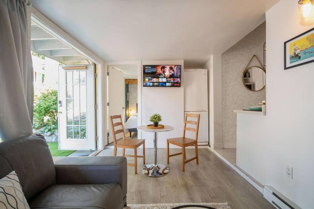 King Garden Suite/20 Mins To Dwntwn Vancouvr/Petok North Vancouver Exterior foto